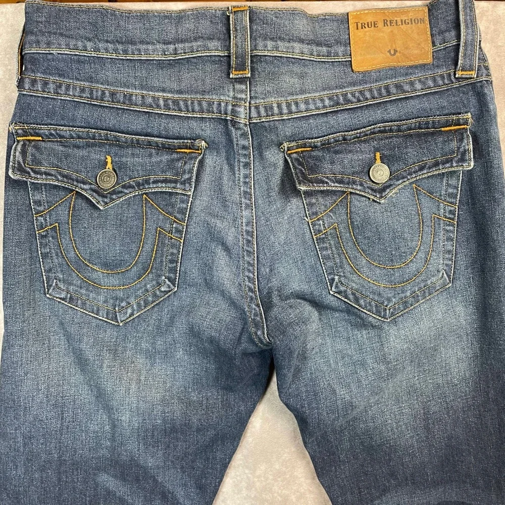 Y2K True Religion Geno Relaxed Slim Jeans Mens 34 Medium Wash Blue Denim